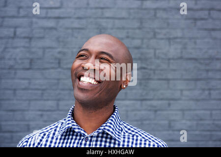 Close up ritratto di African American uomo ridere Foto Stock
