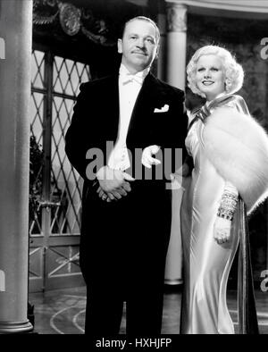 WALLACE BEERY, Jean Harlow, cena a otto, 1933 Foto Stock