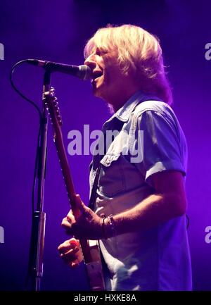 Isle of Wight Festival, Isle of Wight, 9 giugno 2016, UK, Rick Parfitt eseguendo con Status Quo sul palco del IOW Foto Stock