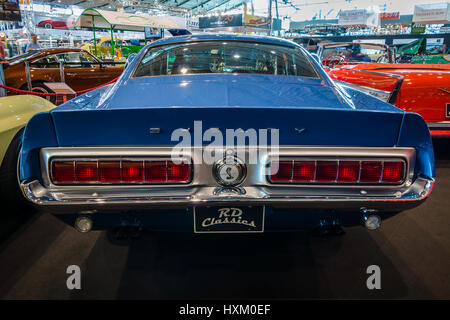 Muscolo auto Ford Mustang Shelby GT500KR, 1968. Vista posteriore. In Europa il più grande classico auto exhibition 'retrò classici' Foto Stock