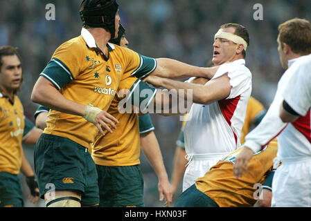 DANIEL VICKERMAN RICHARD HILL ENGLAND V AUSTRALIA TWICKENHAM Londra Inghilterra 16 Novembre 2002 Foto Stock