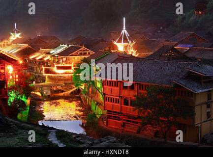 Zhaoxing Dong Village (Zhao Xing Dong Zhai) nel Sudest Guizhou Miao e Dong nazionalità prefettura autonoma del sud-ovest della Cina è uno dei la Foto Stock