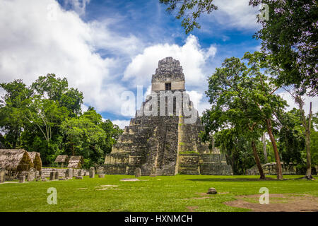 Tempio maya io (Gran Jaguar) al Parco Nazionale di Tikal - Guatemala Foto Stock