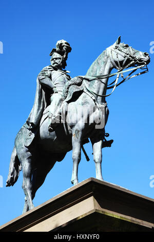 Cardiff Wales, Regno Unito, 31 agosto 2016 : Statua equestre di Godfrey Charles Morgan, primo Visconte Tredgar in Gorsedd Gardens che hanno preso parte all'addebito Foto Stock