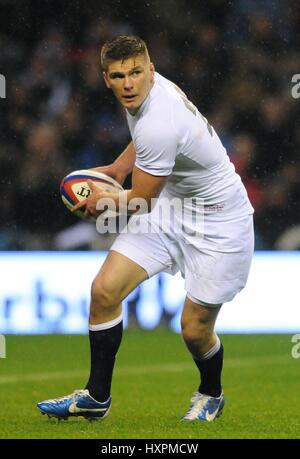 OWEN FARRELL INGHILTERRA SARACENI RU INGHILTERRA & SARACENI RU TWICKENHAM Londra Inghilterra 24 Novembre 2012 Foto Stock