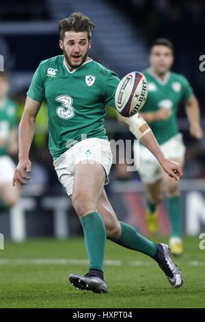 STUART MCCLOSKEY IRLANDA ULSTER RUGBY IRLANDA & ULSTER RUGBY TWICKENHAM Londra Inghilterra 27 Febbraio 2016 Foto Stock