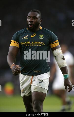 TENDAI MTAWARIRA SUD AFRICA RU SUD AFRICA RU TWICKENHAM Londra Inghilterra 12 Novembre 2016 Foto Stock