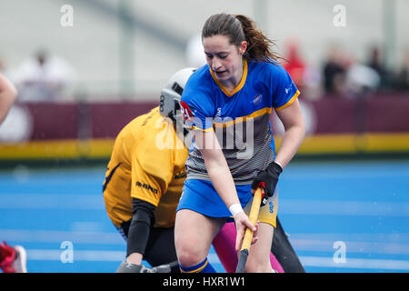 Immagini da The Varsity 2017 Donna match tra Cardiff incontrato Università v Bath University, a Cyncoed Campus, 29 marzo 2017 Foto Stock