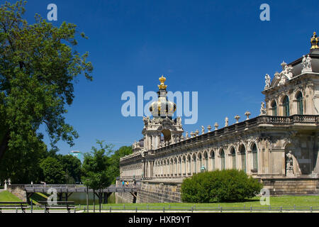 In Germania, in Sassonia, Dresda, kennel (lato sud) crown gate con lunghe gallerie (n. Pr, solo editorialmente permissibly), Deutschland,Sachsen,Dresden,Zwinge Foto Stock