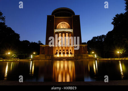 Germania, Amburgo, hamburger, città, Gro? Città, sera, in serata, il parco cittadino, edificio si accende, illuminato, illuminazione, prato? Enansicht, strok Foto Stock