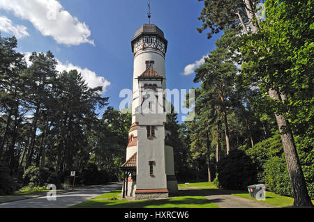 Germania, Amburgo, villaggio Ohls, Ohlsdorfer, cimitero, cimiteri, edifici storici, storico, corduroy avenue, Water Tower, torri d'acqua, torre Foto Stock