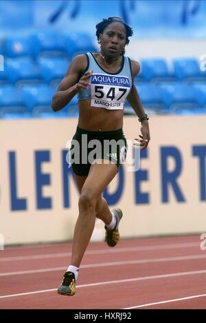 LISA MILLER 400 metri City of Manchester Stadium MANCHESTER 15 Giugno 2002 Foto Stock