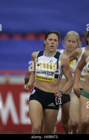 HELEN CLITHEROE 1500 METRI GATESHEAD INTERNATIONAL STADIUM GATESHEAD INGHILTERRA 27 Giugno 2004 Foto Stock