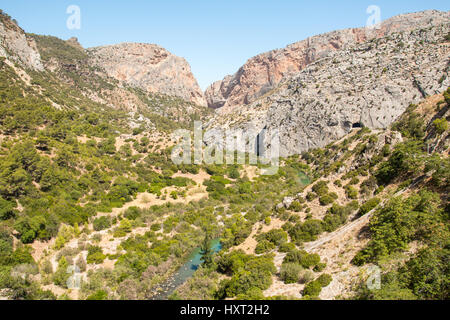 Bellissima valle Caminito del Rey, splendida passerella in Malaga Foto Stock