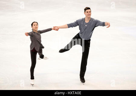 Helsinki, Finlandia. 27 Mar, 2017. Sumire Suto & Francesco Boudreau-Audet (JPN) Pattinaggio di Figura : ISU World Figure Skating Championship coppia in pratica alla Hartwall Arena di Helsinki, Finlandia . Credito: Enrico Calderoni/AFLO/Alamy Live News Foto Stock