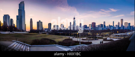 Sullo skyline di Chicago dal campo al Museum Campus Foto Stock