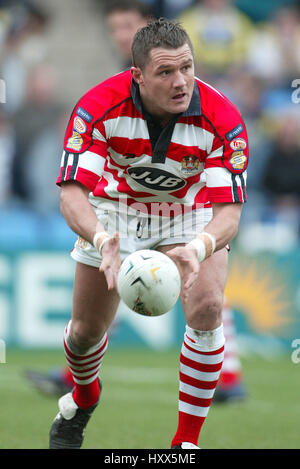 TERRY NEWTON WIGAN WARRIORS RLFC WIDNES 26 Aprile 2004 Foto Stock