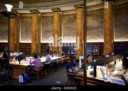 Biblioteca centrale di Manchester Central Wolfson Sala lettura Foto Stock