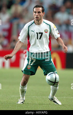 MARTIN PETROV BULGARIA VFL WOLFSBURG José Alvalade STADIUM LISBONA PORTOGALLO 15 Giugno 2004 Foto Stock