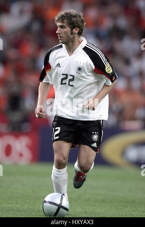 TORSTEN FRINGS GERMANIA & BV BORUSSIA DORTMUND Dragao Stadium Porto Portogallo 15 giugno 2004 Foto Stock