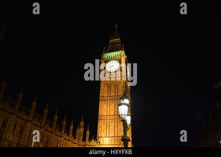 Il Big Ben e le case del Parlamento di notte Foto Stock