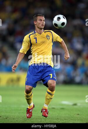 NICLAS ALEXANDERSSON IFK GÖTEBORG EM STADION SALZBURG AUSTRIA 10 Giugno 2008 Foto Stock