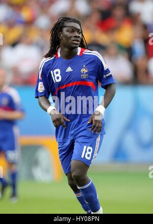 BAFETIMBI GOMIS FRANCIA & ST ETIENNE STADUIM LETZIGRUND ZURIGO SVIZZERA 09 Giugno 2008 Foto Stock