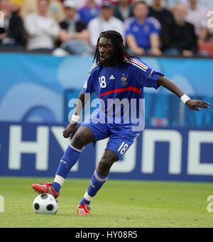 BAFETIMBI GOMIS FRANCIA & ST ETIENNE STADUIM LETZIGRUND ZURIGO SVIZZERA 09 Giugno 2008 Foto Stock