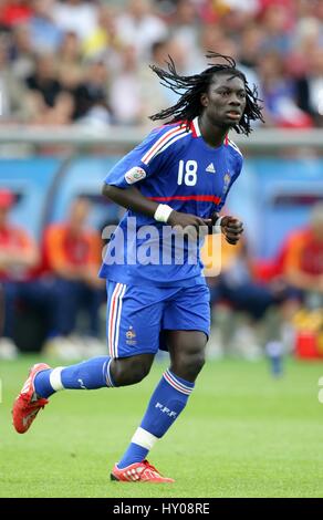 BAFETIMBI GOMIS FRANCIA & ST ETIENNE STADUIM LETZIGRUND ZURIGO SVIZZERA 09 Giugno 2008 Foto Stock