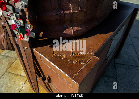 Tommy, l'acciaio prima saldatura world war memorial a Seaham, County Durham, Regno Unito Foto Stock