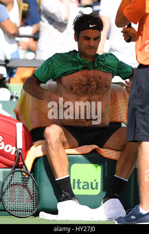 Key Biscayne, FL, Stati Uniti d'America. 30 Mar, 2017. Roger Federer Vs Tomas BERDYCH durante il Miami aperto a Crandon Park Tennis Center su Marzo 30, 2017 in Key Biscayne, Florida. Credito: Mpi04/media/punzone Alamy Live News Foto Stock