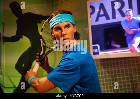 Amsterdam, Paesi Bassi - Marzo 2017: cera figura di Rafael Nadal tennista nel museo delle cere di Madame Tussauds di Amsterdam, Paesi Bassi Foto Stock