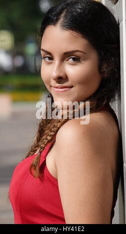 Felice ragazza peruviana Foto Stock