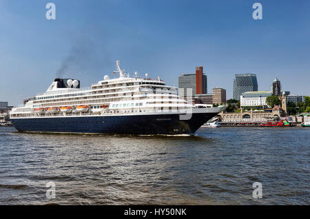 La nave di crociera Prinsendam nel porto di Amburgo, Amburgo, Germania, Europa Kreuzfahrtschiff Prinsendam im Hamburger Hafen, Deutschland, Europa Foto Stock