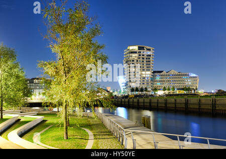 Dalmannkaitreppen, Marco-Polo Tower, Unileverzentrale nella città portuale di Amburgo, Germania, Europa Unileverzentrale in der Hafencity von Hamburg, Foto Stock