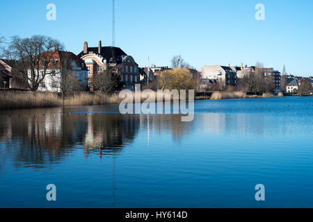 Sankt Jørgens Sø in un sole primaverile, Copenhagen, Danimarca Foto Stock