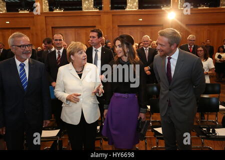 Berlino, Germania, Septmeber 17th, 2015: la Regina Rania di Giordania riceve il premio Walther-Rathenau. Foto Stock