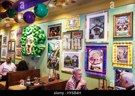 Winter Park Florida,Orlando,Tibby's New Orleans Kitchen,ristorante ristoranti ristoranti ristorazione caffè bistrot,interno, tema carnevale Foto Stock