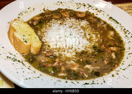 Winter Park Florida,Orlando,Tibby's New Orleans Kitchen,ristorante ristoranti ristorazione caffè bistrot,interno,cibo,ciotola,seaf Foto Stock