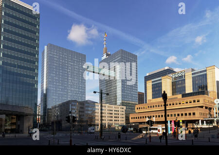 Moderni edifici industriali a Bruxelles, in Belgio Foto Stock