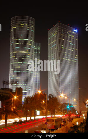 Azrieli Towers - Tel Aviv notte Foto Stock