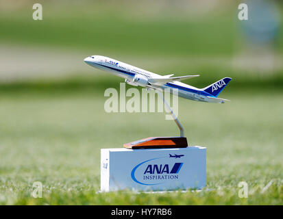 Aprile 01, 2017 Tee marker durante il terzo round del 2017 ANA ispirazione al Dina Shore corso del torneo a Mission Hills Country Club in Rancho Mirage, California. Charles Baus/CSM Foto Stock