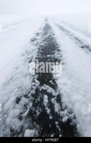 Strada di ghiaccio in Yellowknife Foto Stock