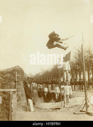 Italian Royal Army training, 1910 Foto Stock