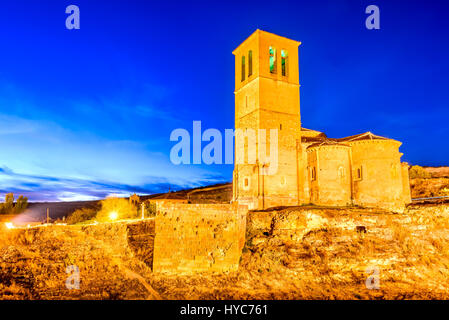 Segovia, Spagna. 12 facciate chiesa di Vera Cruz costruita dai Cavalieri Templari nel XIII secolo. Foto Stock