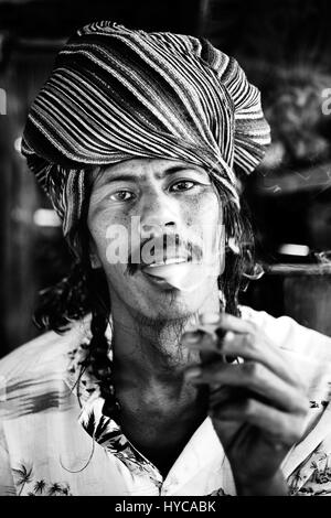 Rastaman fumatori, Koh Phangan, Thailandia Foto Stock