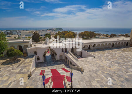 L'ingresso della Panagia Megalochari (Chiesa della Vergine Maria) in Tinos, è il santo patrono di isola di Tinos e considerato come il santo protettore di GRE Foto Stock