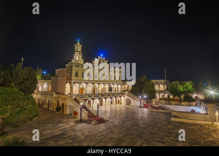 L'ingresso della Panagia Megalochari (Chiesa della Vergine Maria) in Tinos, è il santo patrono di isola di Tinos e considerato come il santo protettore di GRE Foto Stock