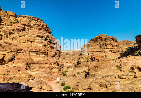 Wadi Jeihoon, il percorso al monastero di Deir el di Petra Foto Stock