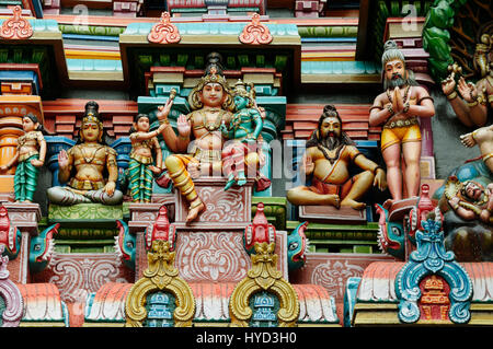 Meenakshi Sundareswarar Tempio di Madurai. Il Tamil Nadu, India. Si tratta di un tempio doppio, uno dei quali è dedicato a Meenakshi, e l'altro al Signore Sund Foto Stock